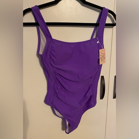 One Piece Swimsuit Women, Deep-Cut V Back, Ruched Push Up, S - Picture 1 of 3